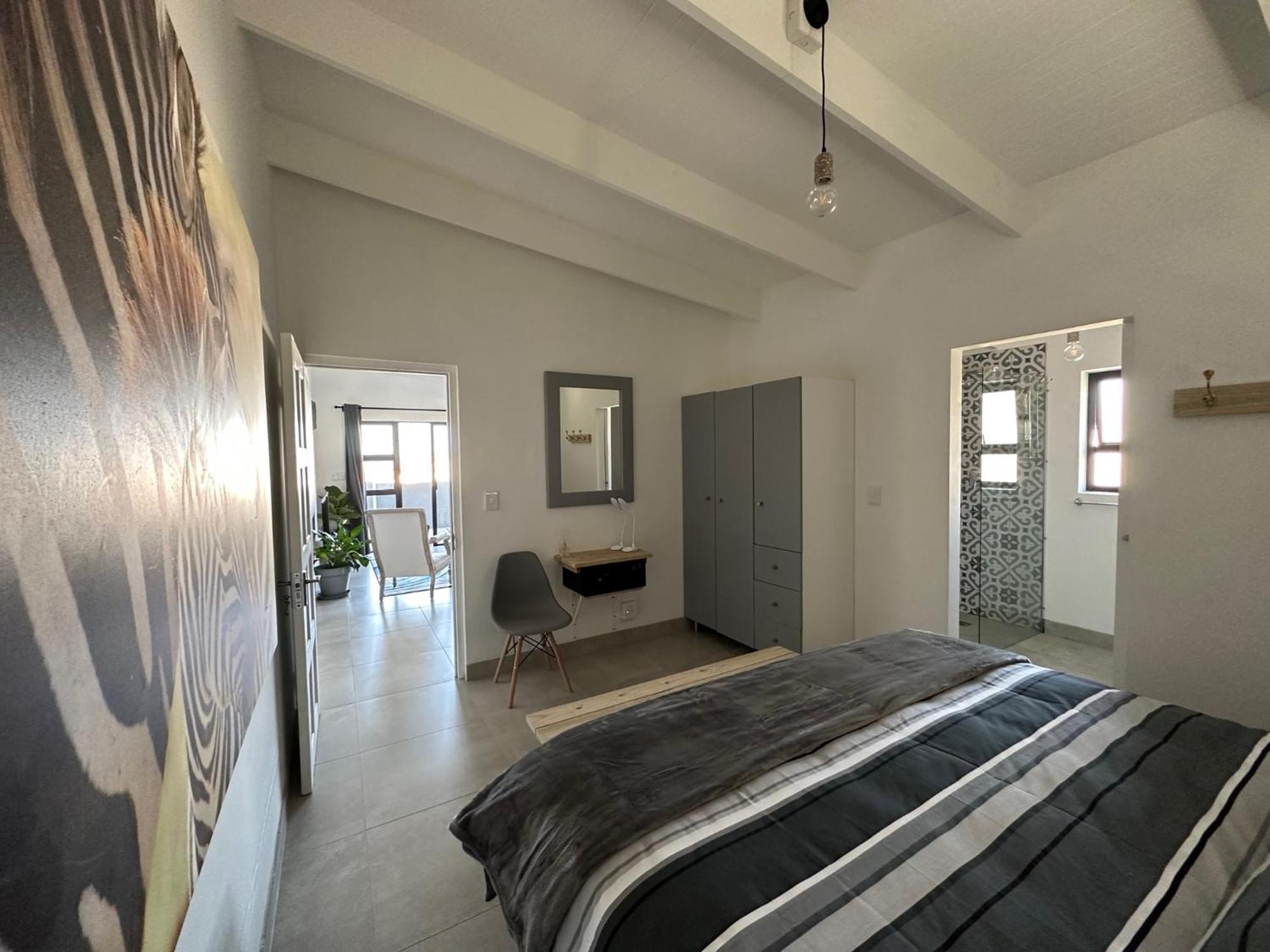 Modern Apartments Downtown プレッテンバーグ・ベイ エクステリア 写真