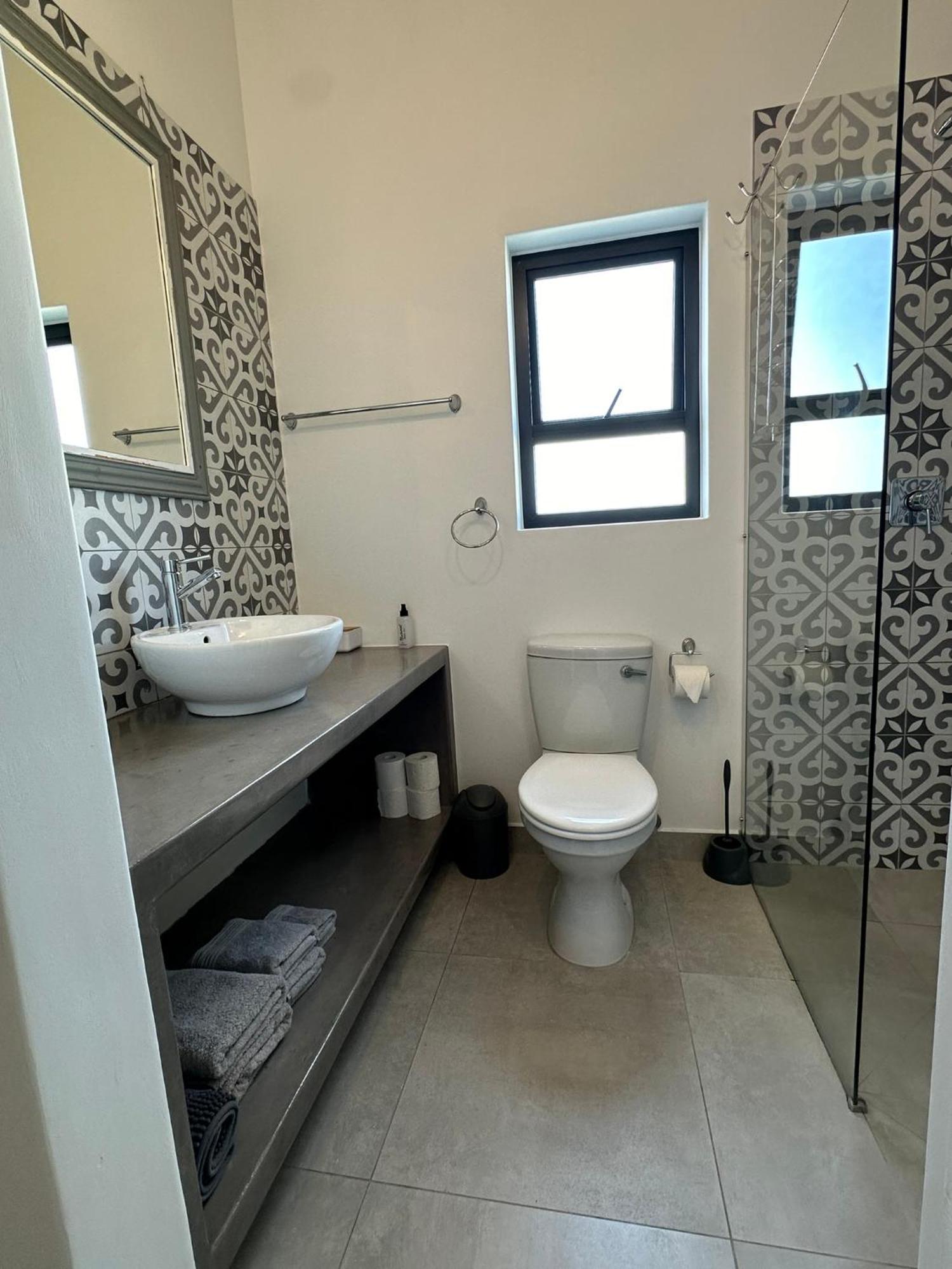 Modern Apartments Downtown プレッテンバーグ・ベイ エクステリア 写真